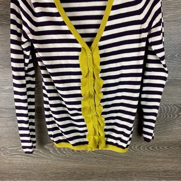 Sparrow Anthropologie Cardigan Size Medium EUC - Picture 2 of 7